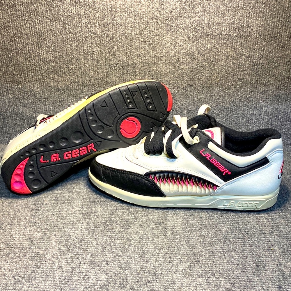 Vintage 80s LA Gear Flame Sneaker Shoe Women 9!
